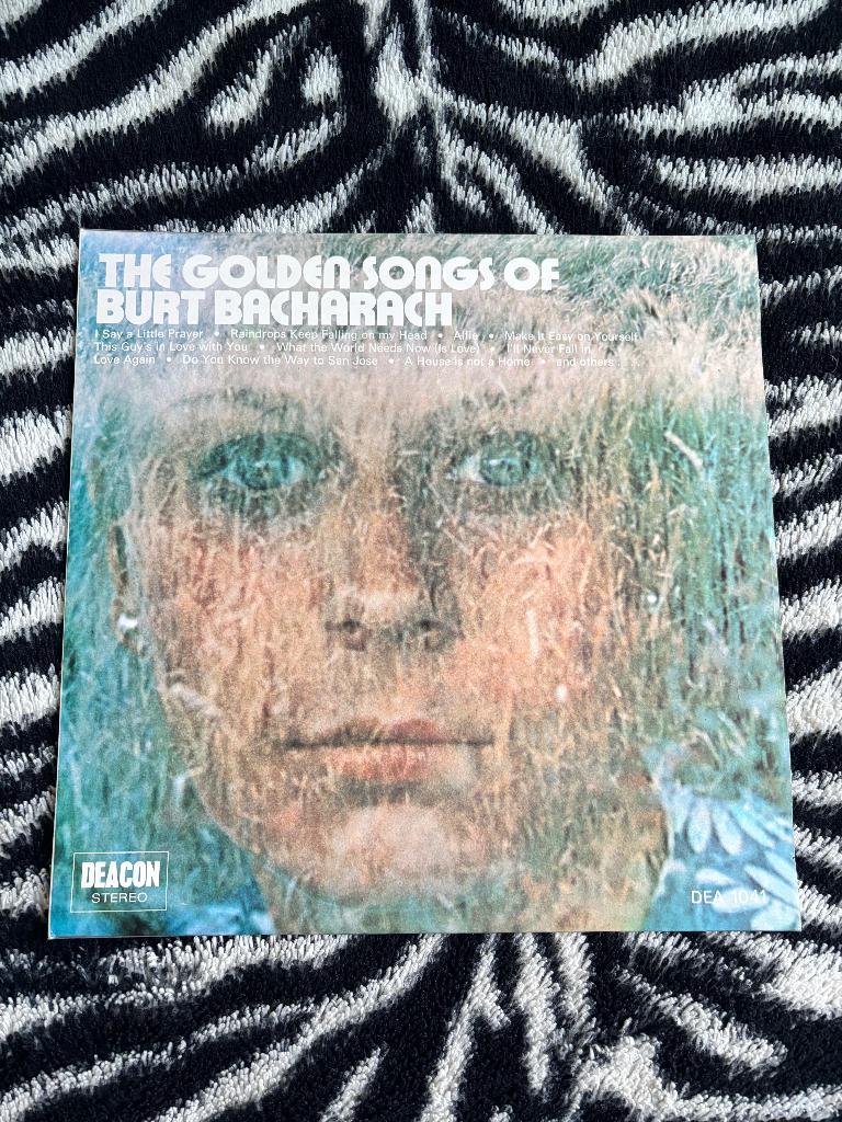 Burt Bacharach- The Golden Sing Of Burt Bacharach - VINYL, Cd's en Dvd's, Vinyl | Pop, Ophalen of Verzenden, Gebruikt, Overige formaten