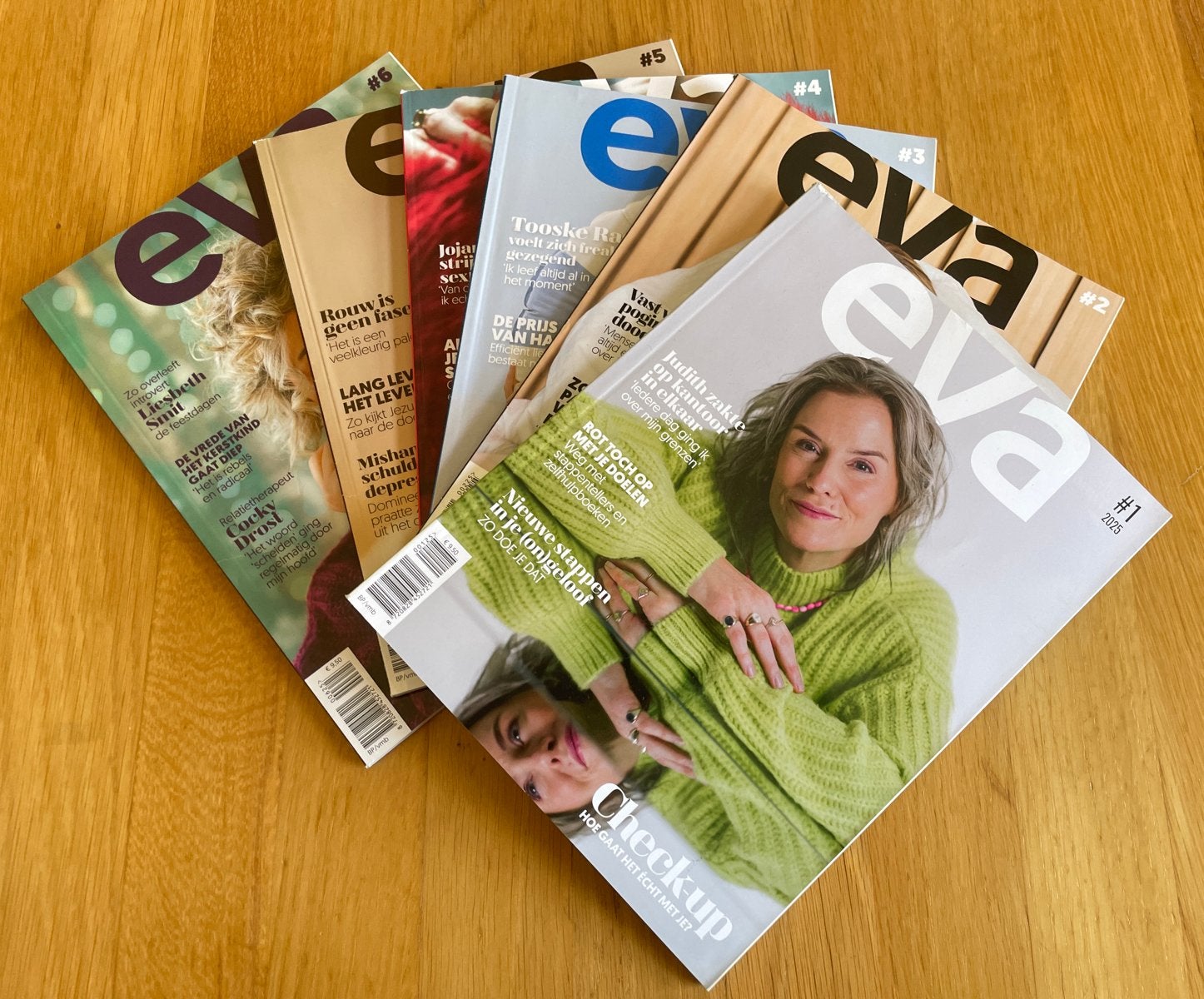 Eva Magazine Jaargang 2025 - Complete Set (nummers 1-6), Boeken, Ophalen of Verzenden, Zo goed als nieuw, Damesbladen