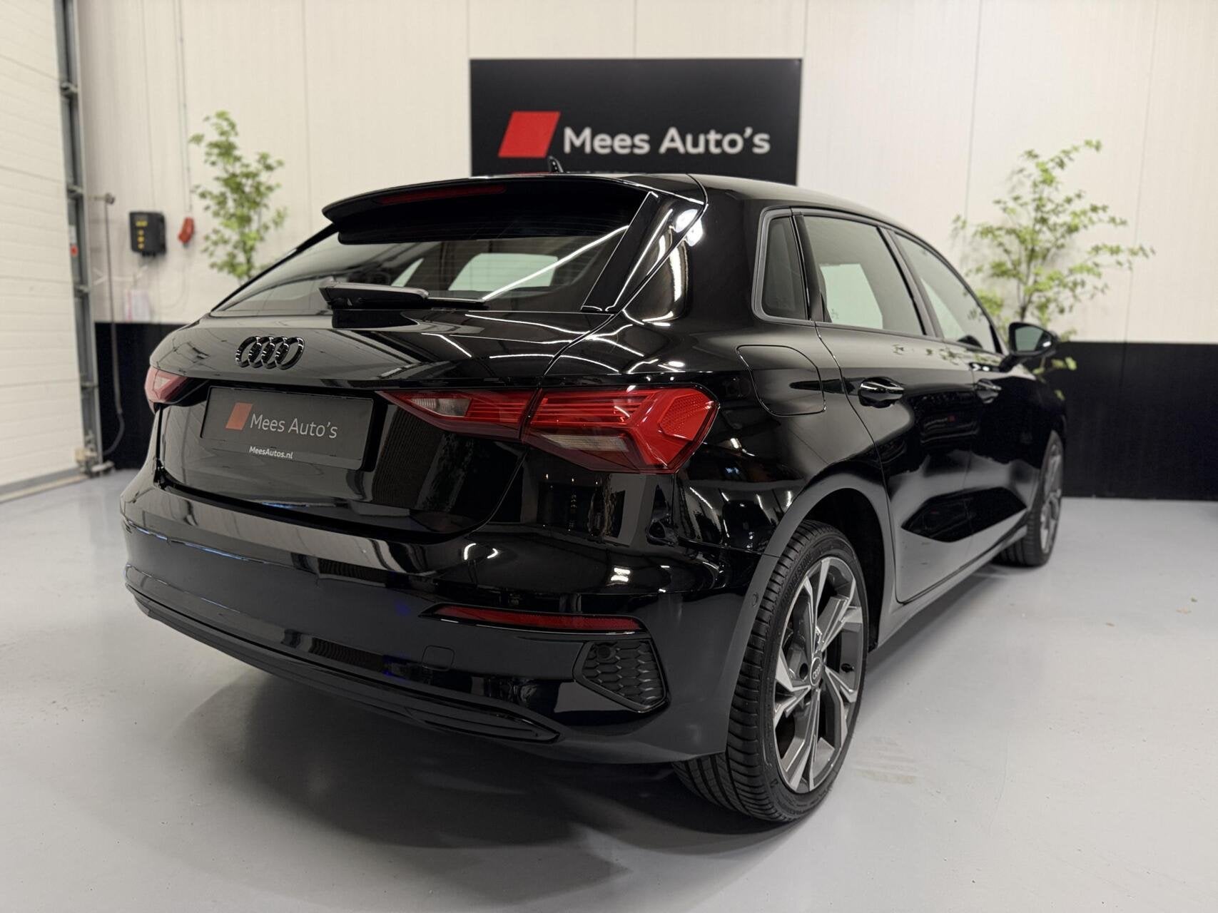 Audi A3 Sportback 40 TFSI e Advanced edition|Keyless|Carplay, Auto's, Dealer onderhouden, Stof, Gebruikt, 4 cilinders