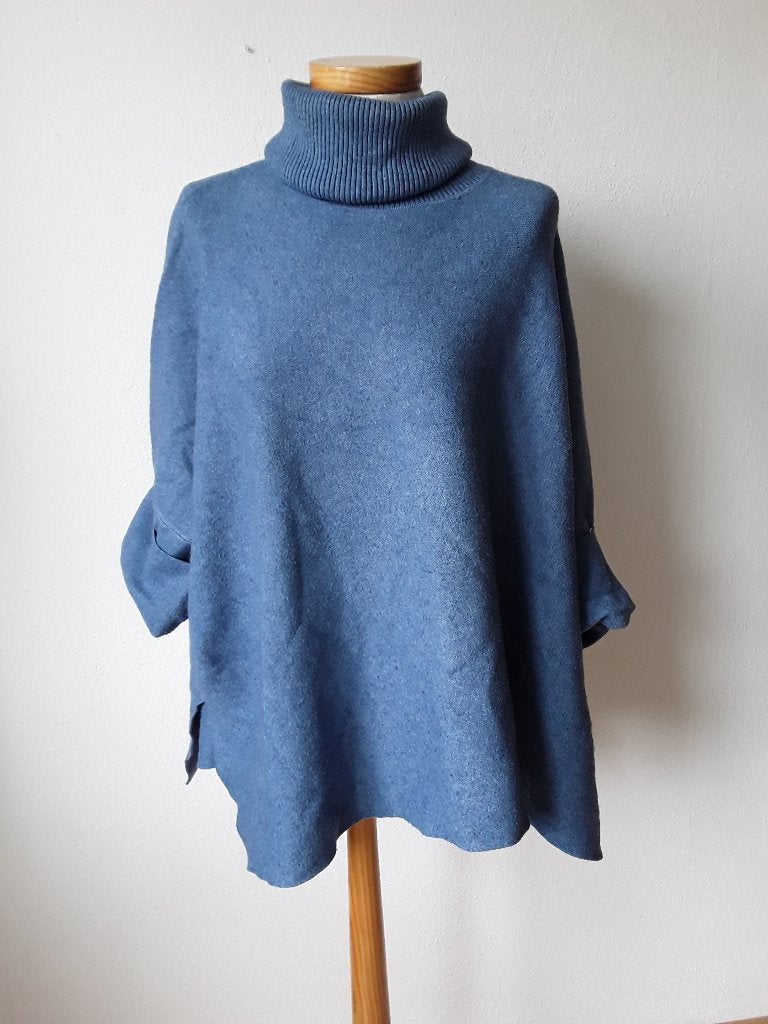 Cape blauw 1 maat/TU, Maat 46/48 (XL) of groter, Ghitta, Zo goed als nieuw, Verzenden