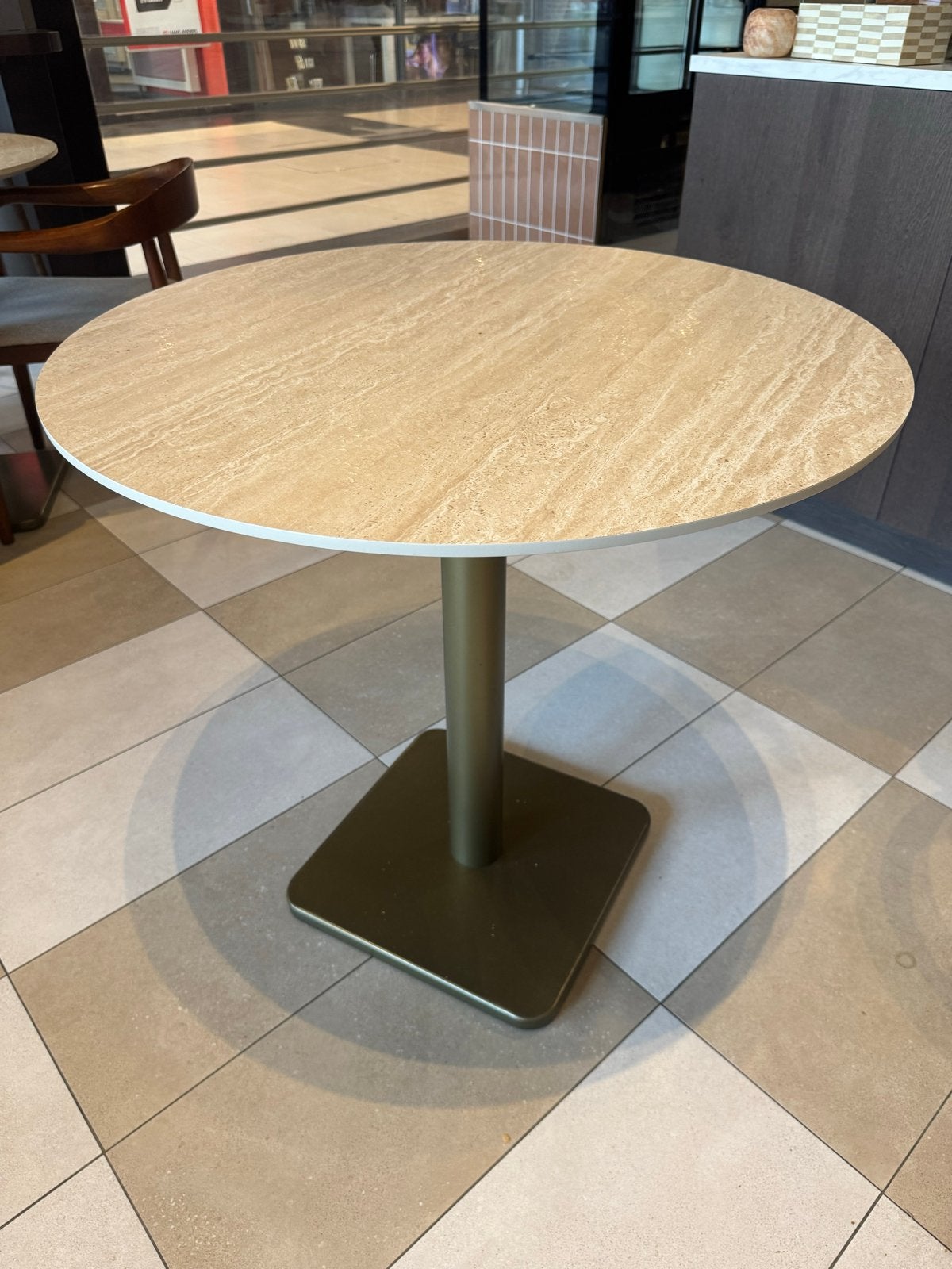 Coco Maison Bistro Tafel - Rond, Stijlvol en Compact, Rond, Tot twee personen, Zo goed als nieuw, Metaal