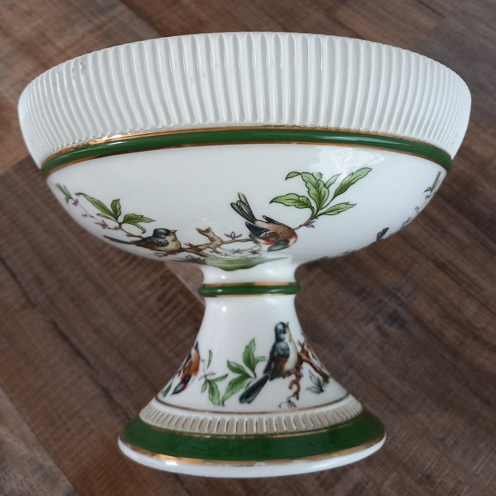 Florentine fruitschaal op voet, Ophalen of Verzenden, Overige stijlen, Porselein, Schaal of Schalen