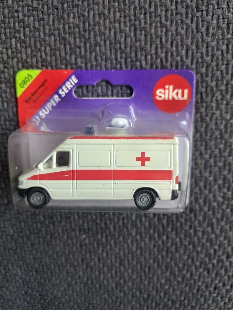 Siku model mercedes ziekenauto, West germany, Zo goed als nieuw, N.b, Bus of Vrachtwagen
