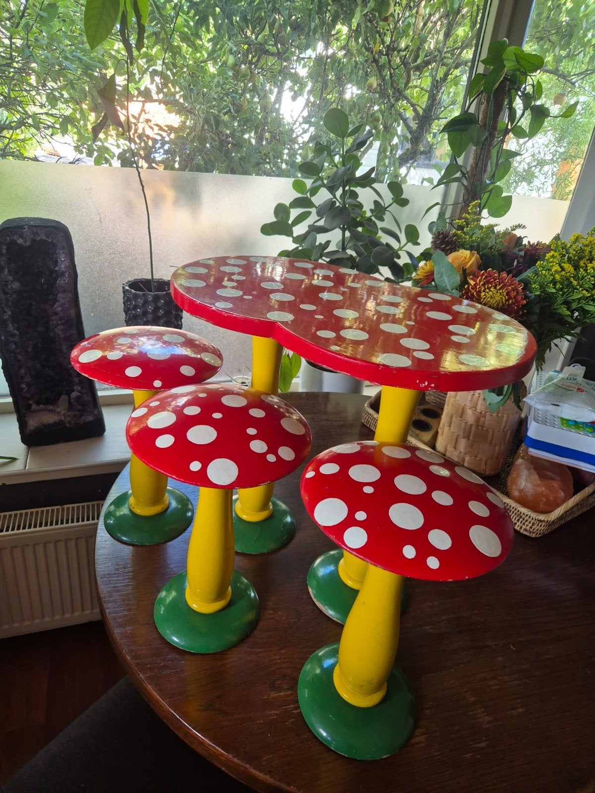 Sprookjes paddenstoel kinder tafel en krukjes set, Ophalen of Verzenden, Gebruikt, Tafel(s) en Stoel(en)