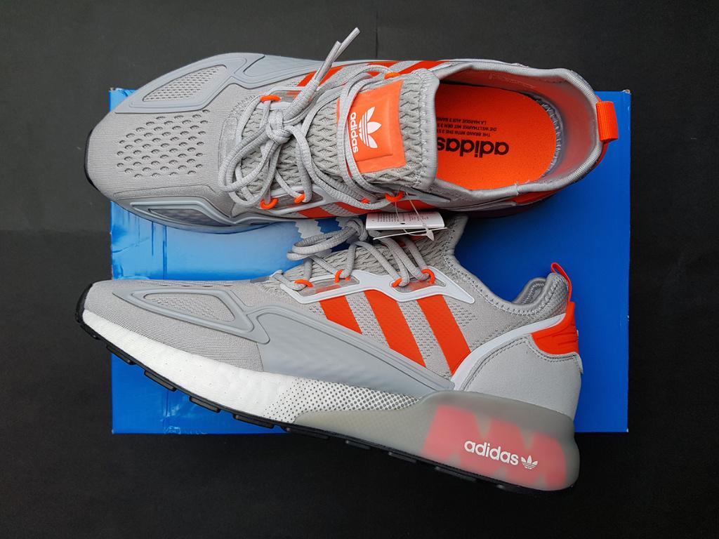 EU44.5 Adidas ZX 2K Boost grey solar red, Ophalen of Verzenden, Nieuw, Overige kleuren, Adidas