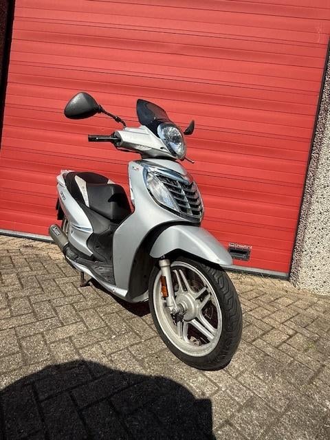 Malaguti Centro 45km lopend blok te koop, Bodemprijs!, Fietsen en Brommers, Scooters | Overige merken, Ophalen, Gebruikt, Maximaal 45 km/u