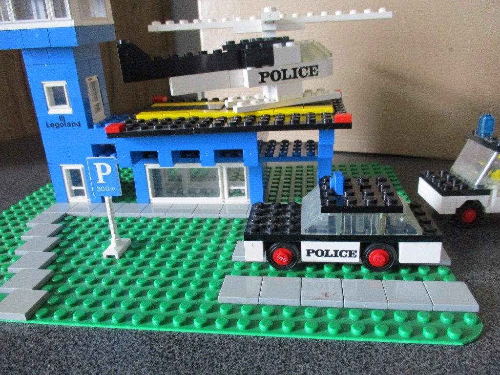 lego setjes 354 Politiehelihaven 621 politie auto, Ophalen of Verzenden, Gebruikt, Complete set, Lego