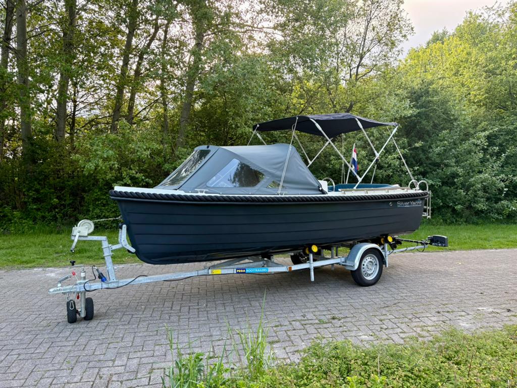 ✅ Luxe Silveryacht 495 Sloep ~ 9.8PK Tohatsu ~ Pega Trailer, Tender, Ophalen of Verzenden, Zo goed als nieuw, Rondzit