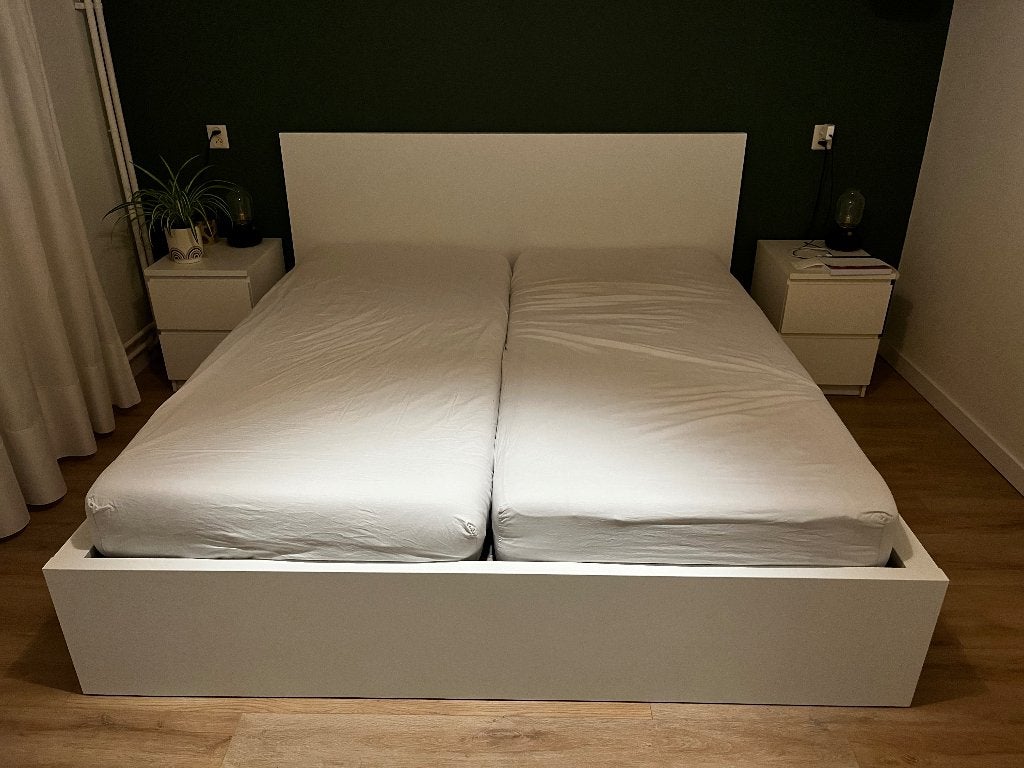 Tweepersoons bed Malm Ikea 180x200, Huis en Inrichting, Slaapkamer | Bedden, Ophalen, Wit, Tweepersoons, Zo goed als nieuw