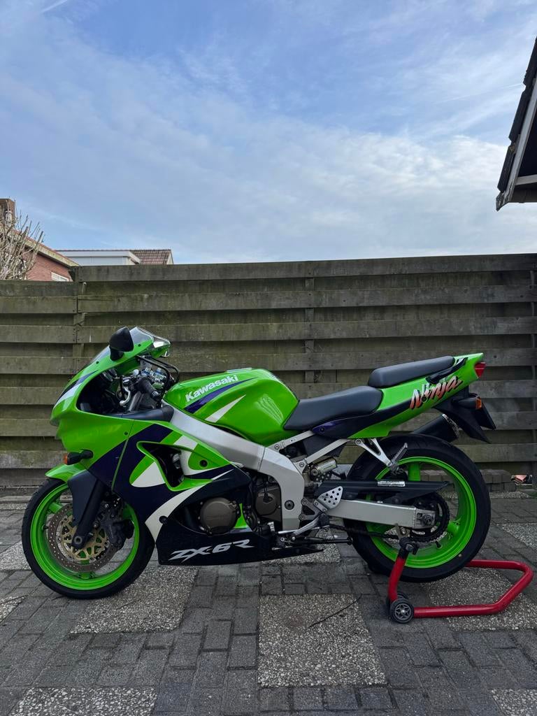 Kawasaki ZX6R - 24.000 km, Motoren, Motoren | Kawasaki, 4 cilinders, Motorrijbewijs A, Super Sport, Particulier