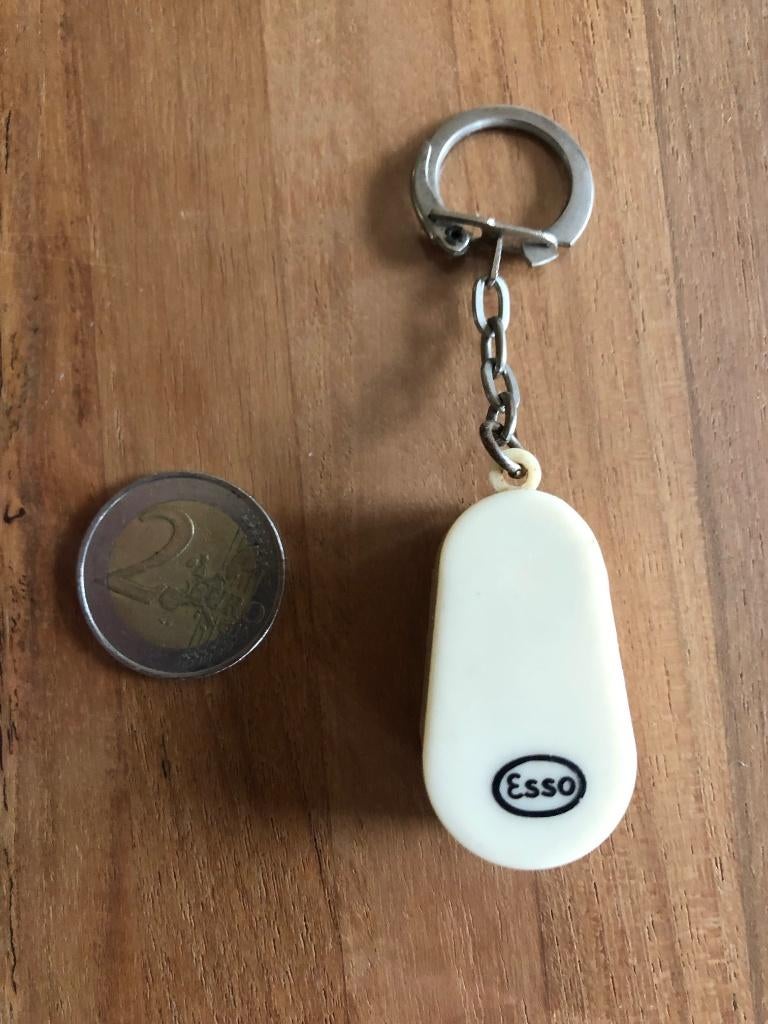 Mooie oude ESSO muntenhouder. Sleutelhanger., Verzamelen, Ophalen of Verzenden, Gebruikt, Gebruiksvoorwerp