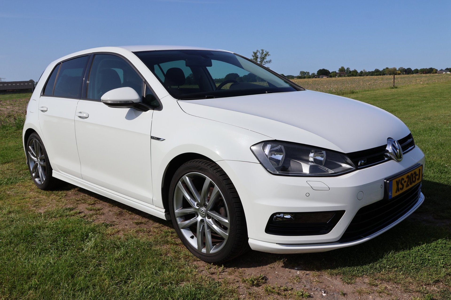 Volkswagen Golf 1.2 TSI R-Line Lounge Connected Series|Bluet, Auto's, Voorwielaandrijving, Stof, Gebruikt, 4 cilinders