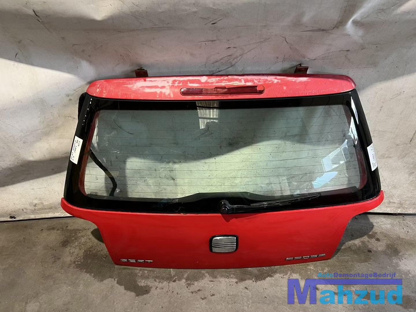 SEAT AROSA Lupo rood achterklep 1997-2004, Auto-onderdelen, Gebruikt, Deur, Autovia A-2, Km 585 585
08760  Martorell, ES, Ophalen of Verzenden