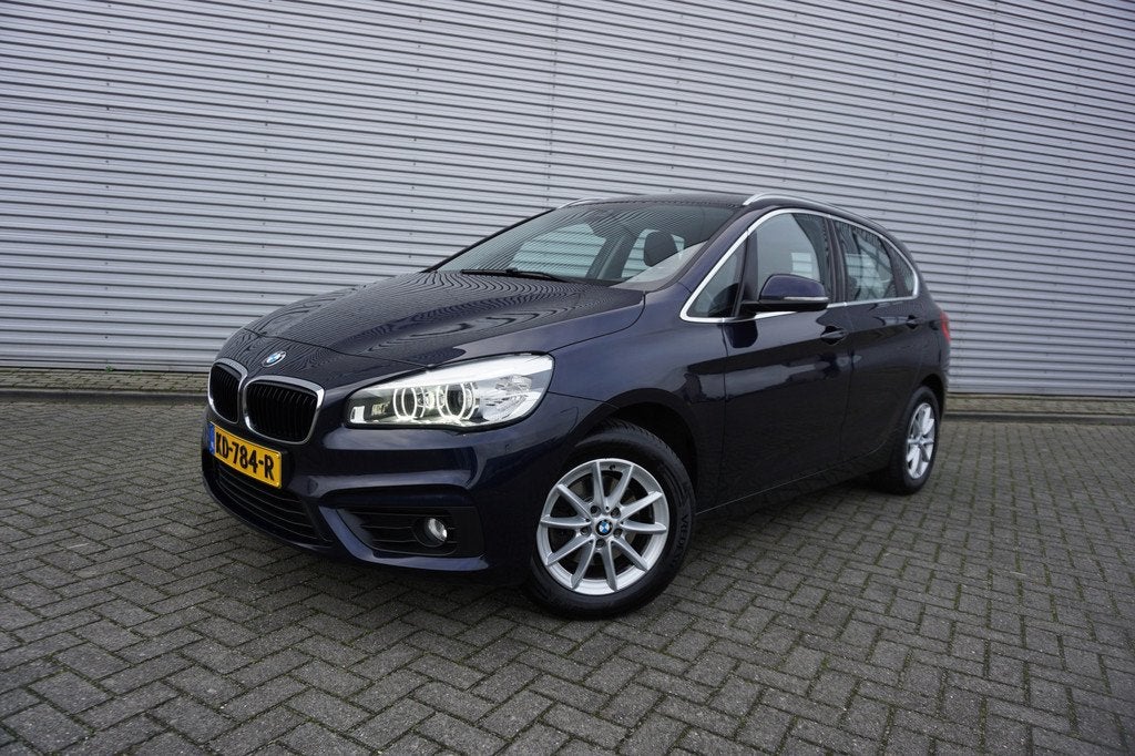BMW 2 Serie Active Tourer 218i Centennial Executive Climate, Voorwielaandrijving, Gebruikt, Euro 6, Blauw