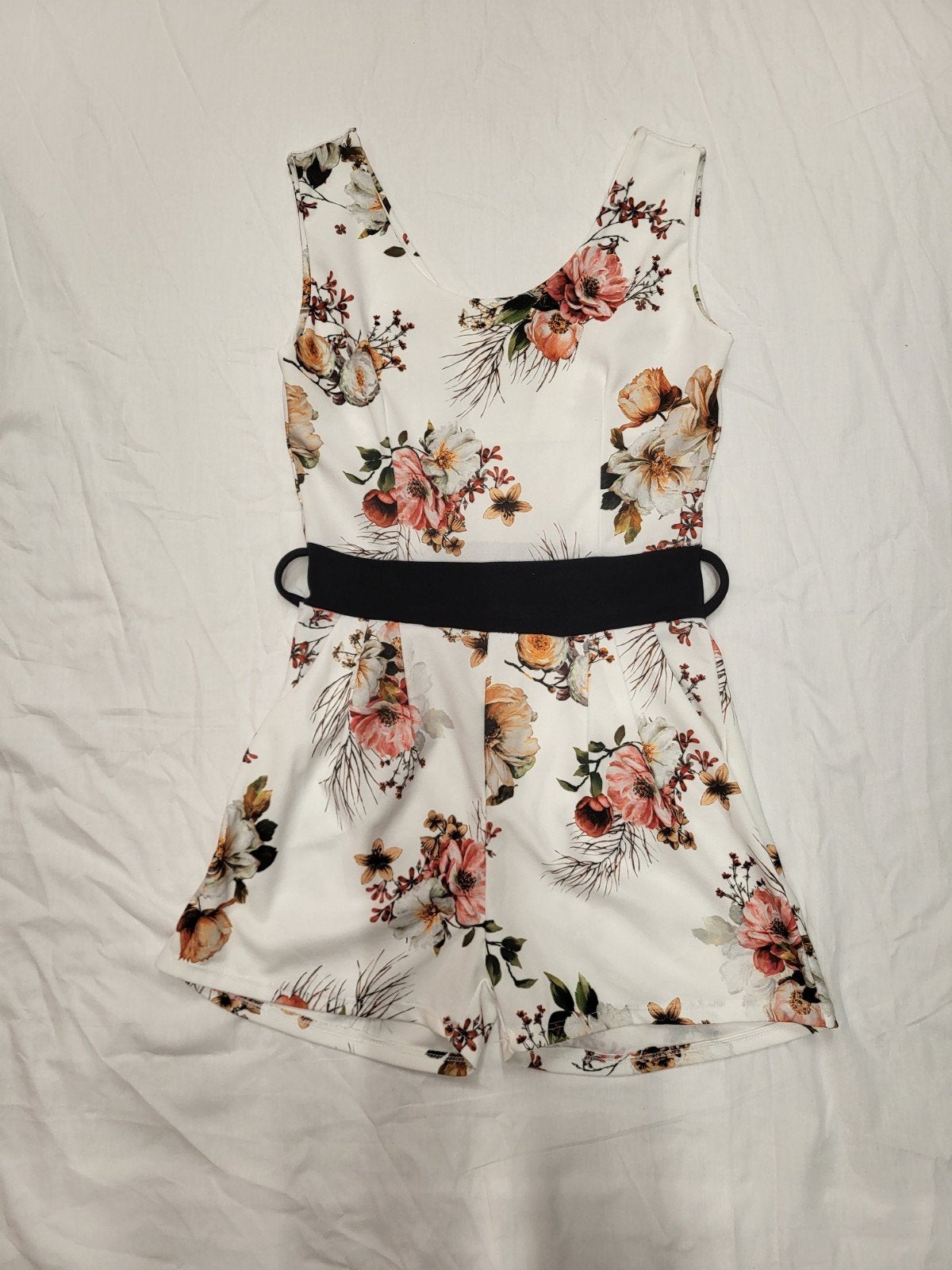 Bloemenprint Playsuit zonder Zwarte Tailleband, Wit, Nieuw, Ophalen of Verzenden, Onbekend