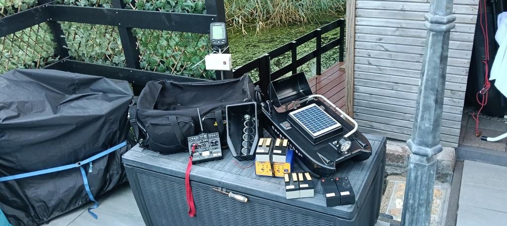 BT V Voerboot Compleet met Graupner Afstandsbediening, Ophalen of Verzenden, Gebruikt, Complete set