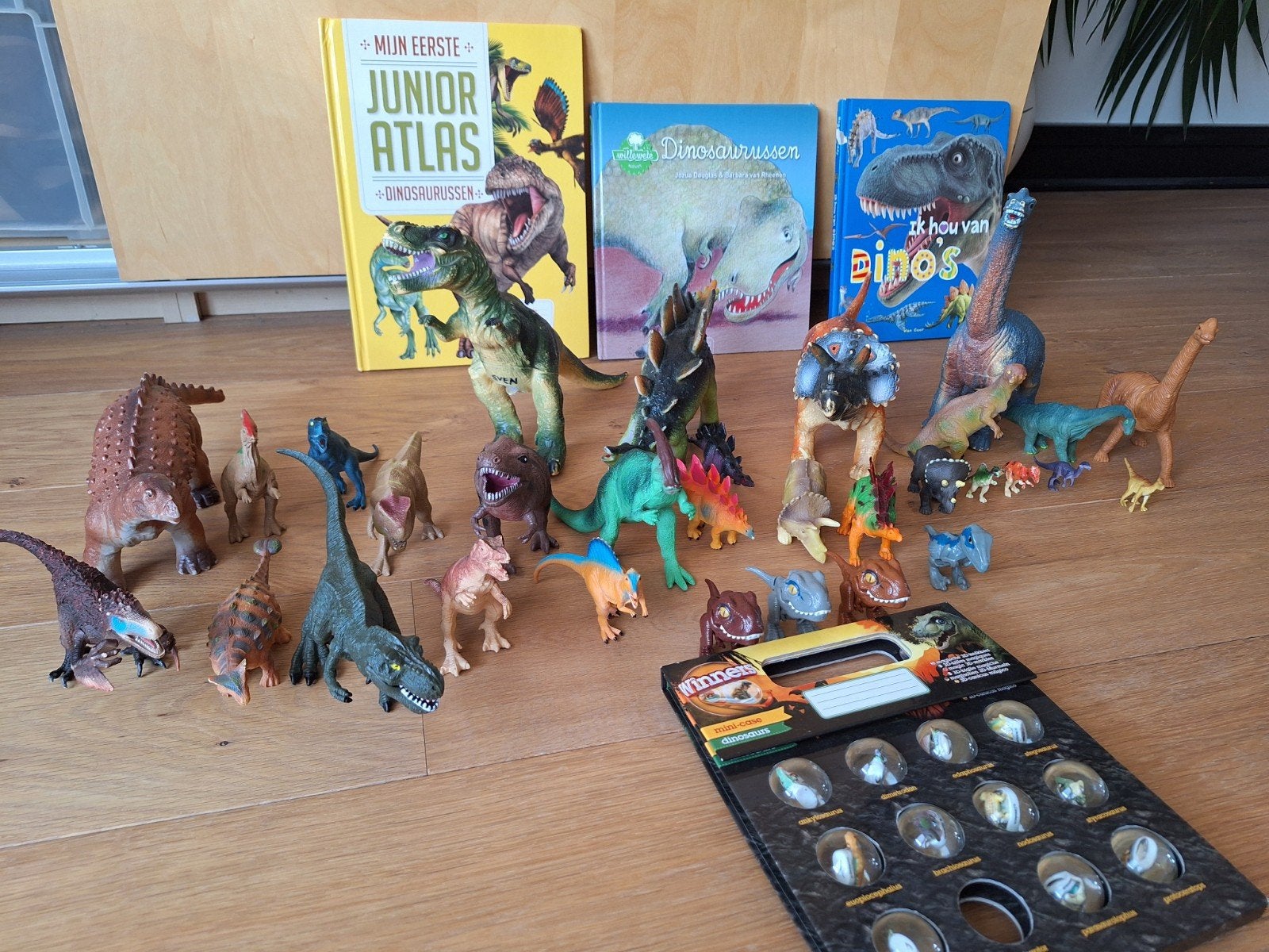 Dino verzameling, Ophalen, Zo goed als nieuw, Beeldje of Figuurtje