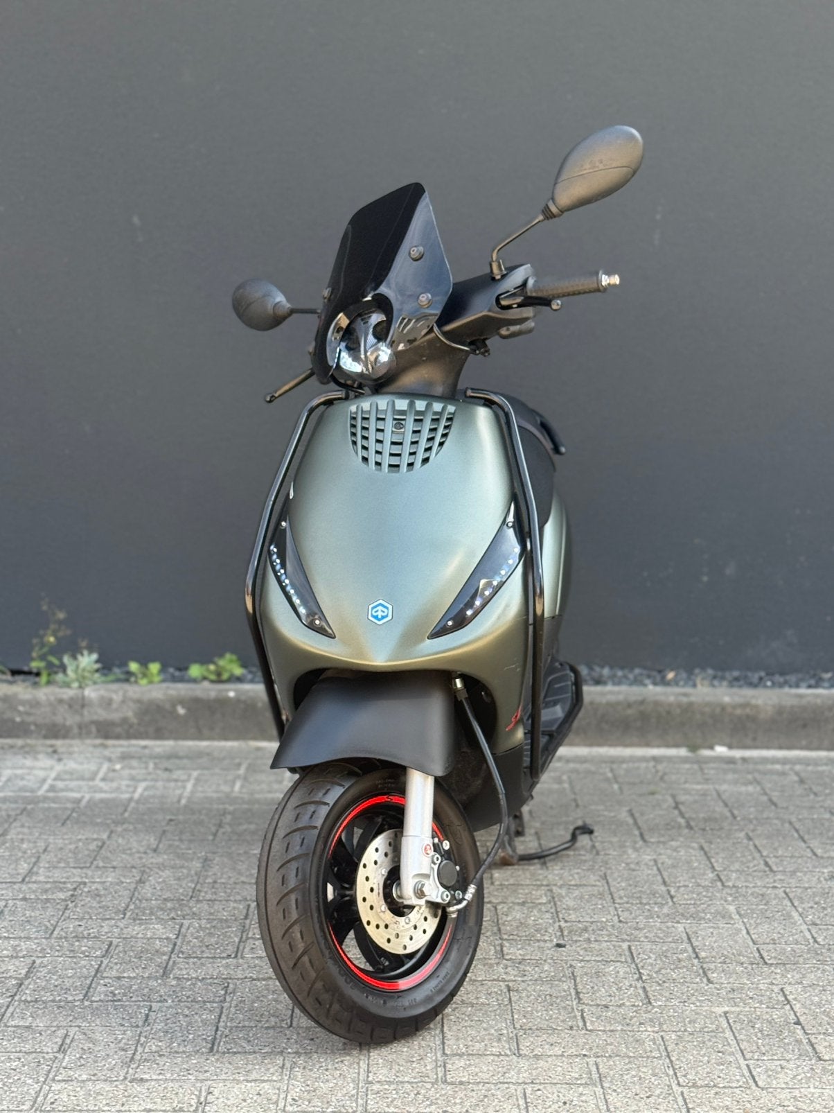 Piaggio ZIP iGET 2020 1300KM!! SNOR!! NIEUWSTAAT!!, Fietsen en Brommers, Scooters | Piaggio, Ophalen, Maximaal 45 km/u, Zip, Zo goed als nieuw