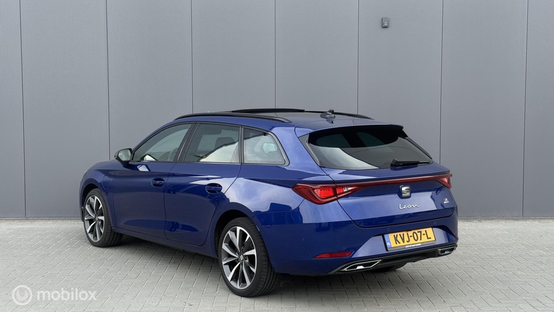 Seat Leon Sportstourer 1.4 TSIehybrid FR PANO 99%SOH, Auto's, Dealer onderhouden, Euro 6, 4 cilinders, Plug-in hybride