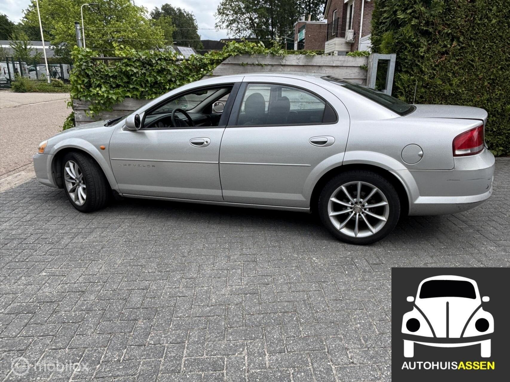Chrysler Sebring 2.0i-16V LE, Auto's, Voorwielaandrijving, 450 kg, Gebruikt, Verwarmde buitenspiegels
