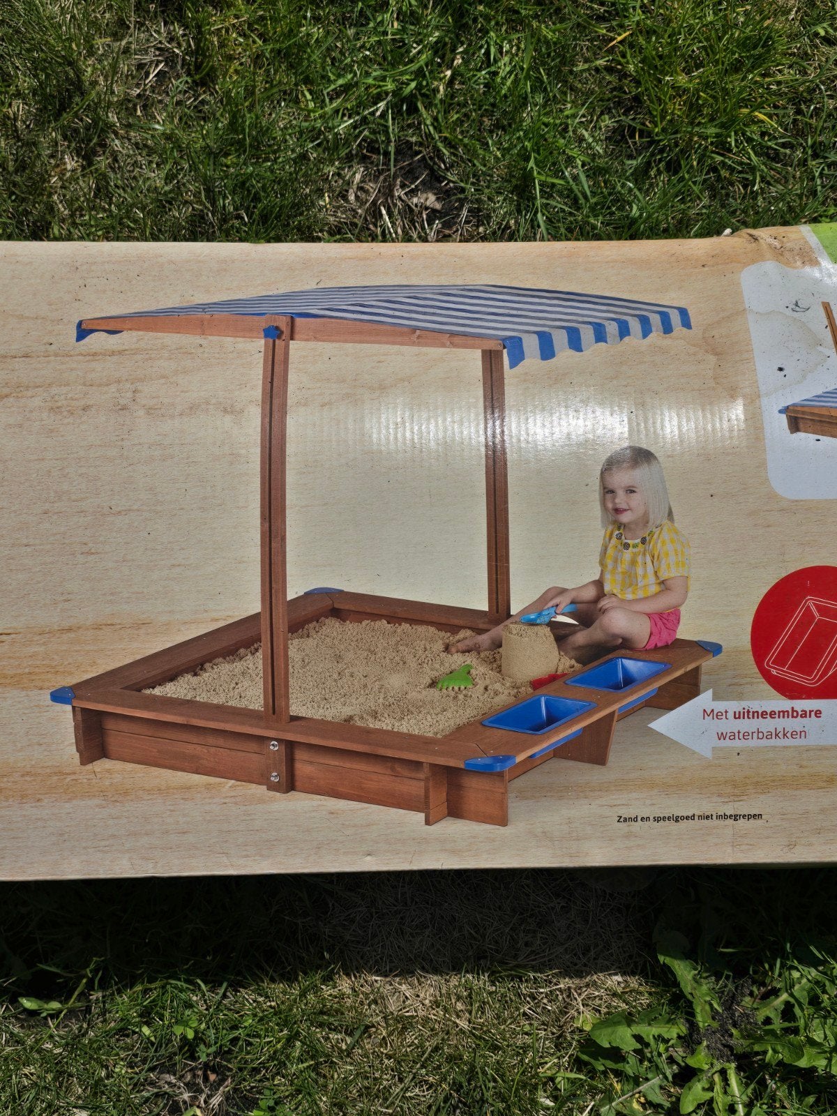 Nog in verpakking: Zandbak met dak en waterbakken, Kinderen en Baby's, Speelgoed | Buiten | Zandbakken, Ophalen, Nieuw