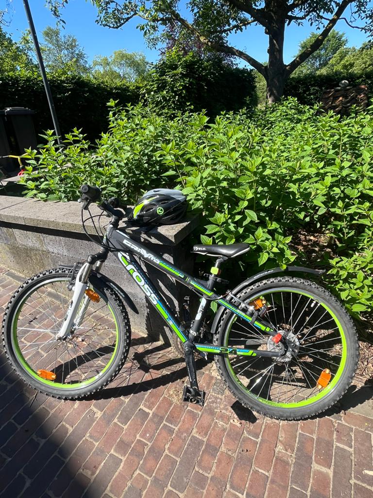 Cross fiets MTB 24’’, Fietsen en Brommers, Fietsen | Jongens, Ophalen, Gebruikt, 26 inch of meer, Versnellingen