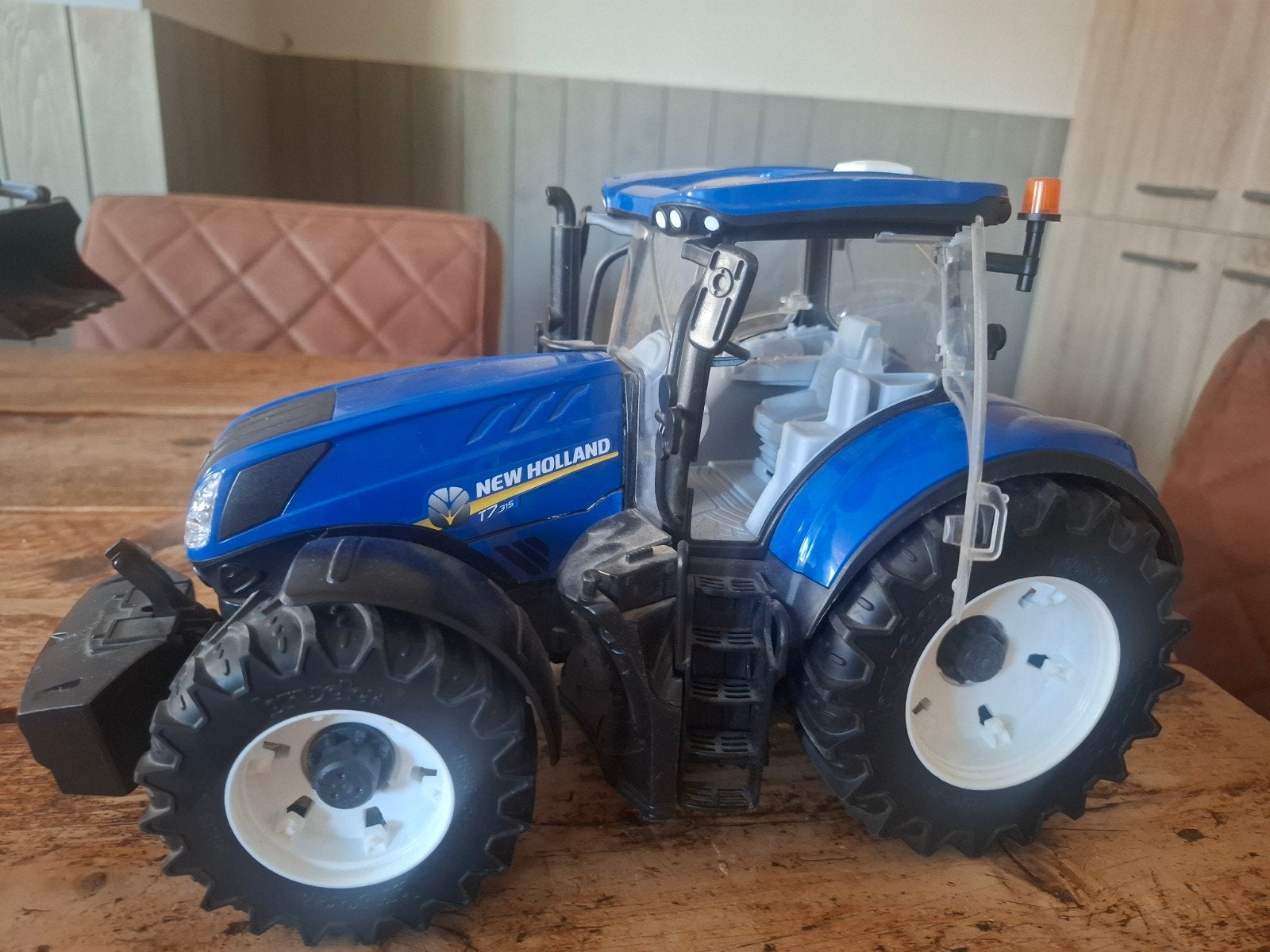 New Holland blauw, Ophalen of Verzenden, Gebruikt