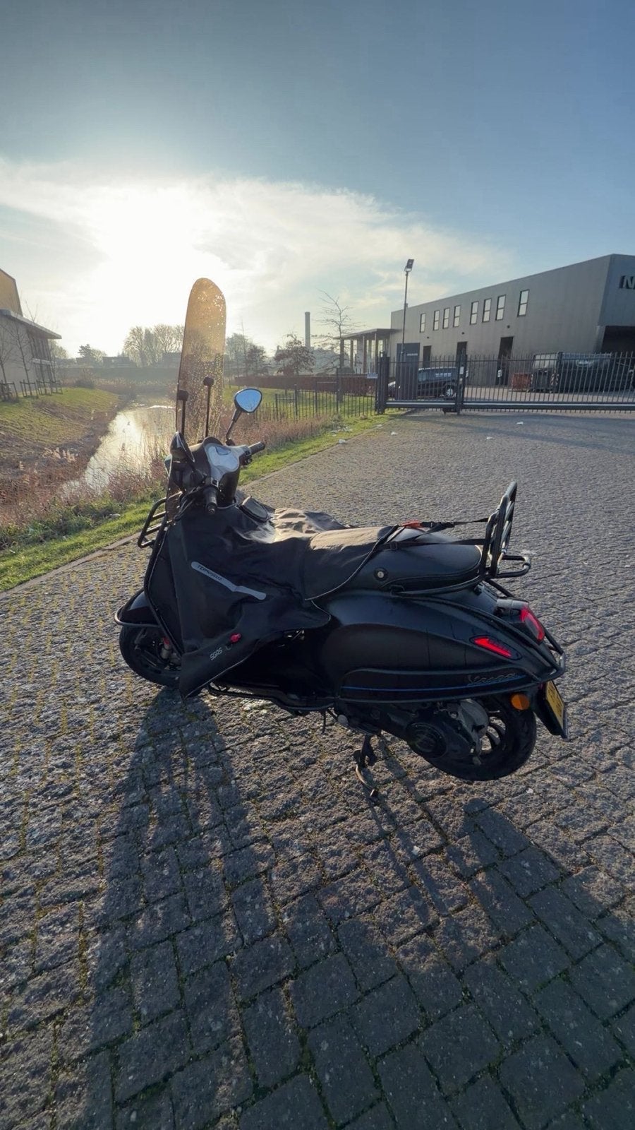 Vespa Sprint - Full option, E5 2023, goed onderhouden., Ophalen, Gebruikt, Benzine, Vespa