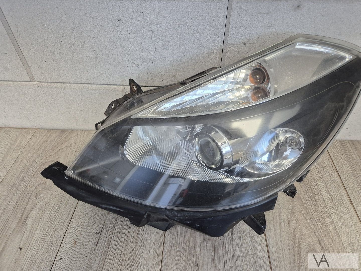 Renault Clio 3 2005 - 2009 koplamp links XENON 8200244900, Gebruikt, -, Renault, -
