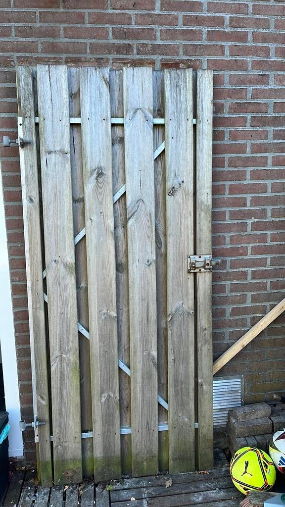 Schuttindeur, Tuin en Terras, Ophalen, Zo goed als nieuw