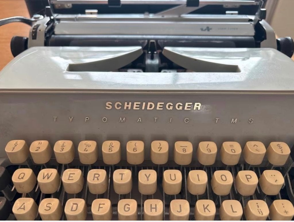Oude Scheidegger typemachine typmachine, Ophalen, Gebruikt