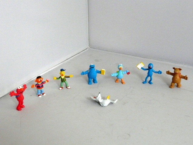 Sesamstraat # serie 3 - minifiguurtjes compleet (8x), Ophalen of Verzenden, Zo goed als nieuw