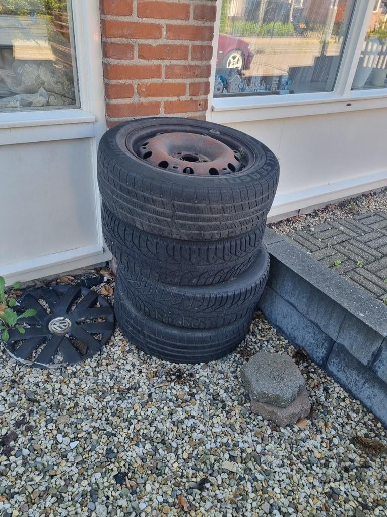 Stalen velgen inclusief banden, Auto diversen, Autosport-onderdelen, Ophalen of Verzenden