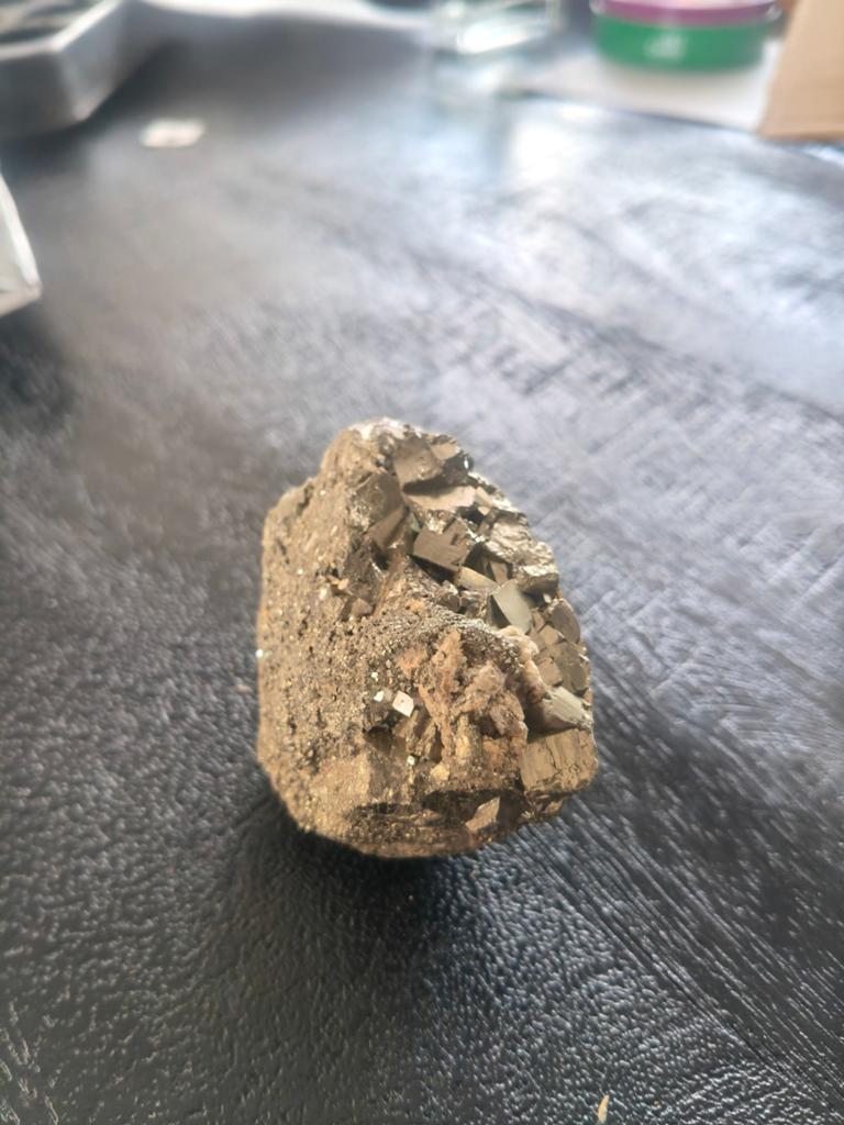 Prachtig Pyriet Mineraal - IJzerglans, Ophalen of Verzenden, Mineraal
