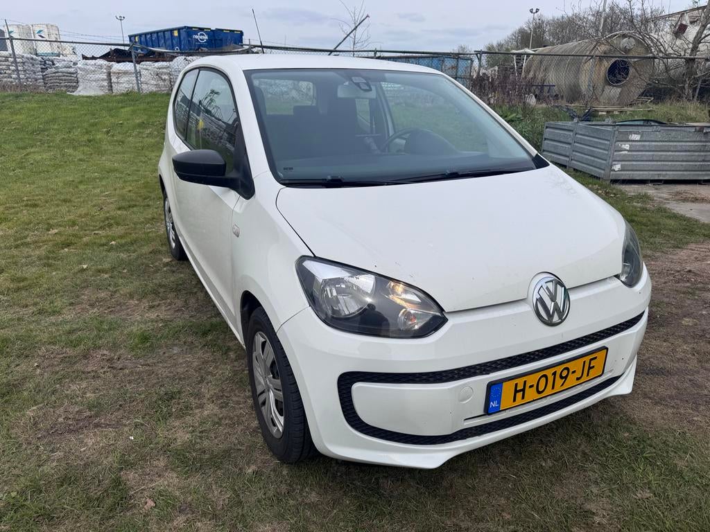 Volkswagen up! 1.0 44KW 2012 Wit airco, Auto's, Voorwielaandrijving, Up!, 4 stoelen, Wit