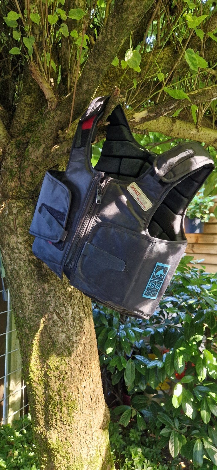 Bodyprotector Kind maat M, Ophalen, Bovenkleding