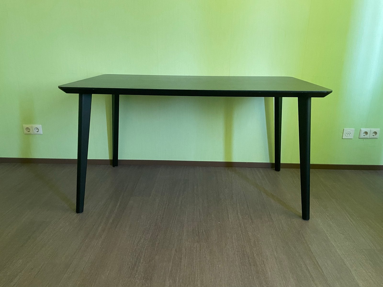 IKEA - Strakke zwarte eettafel - Modern design, Ophalen, Overige materialen, 100 tot 150 cm, 50 tot 100 cm