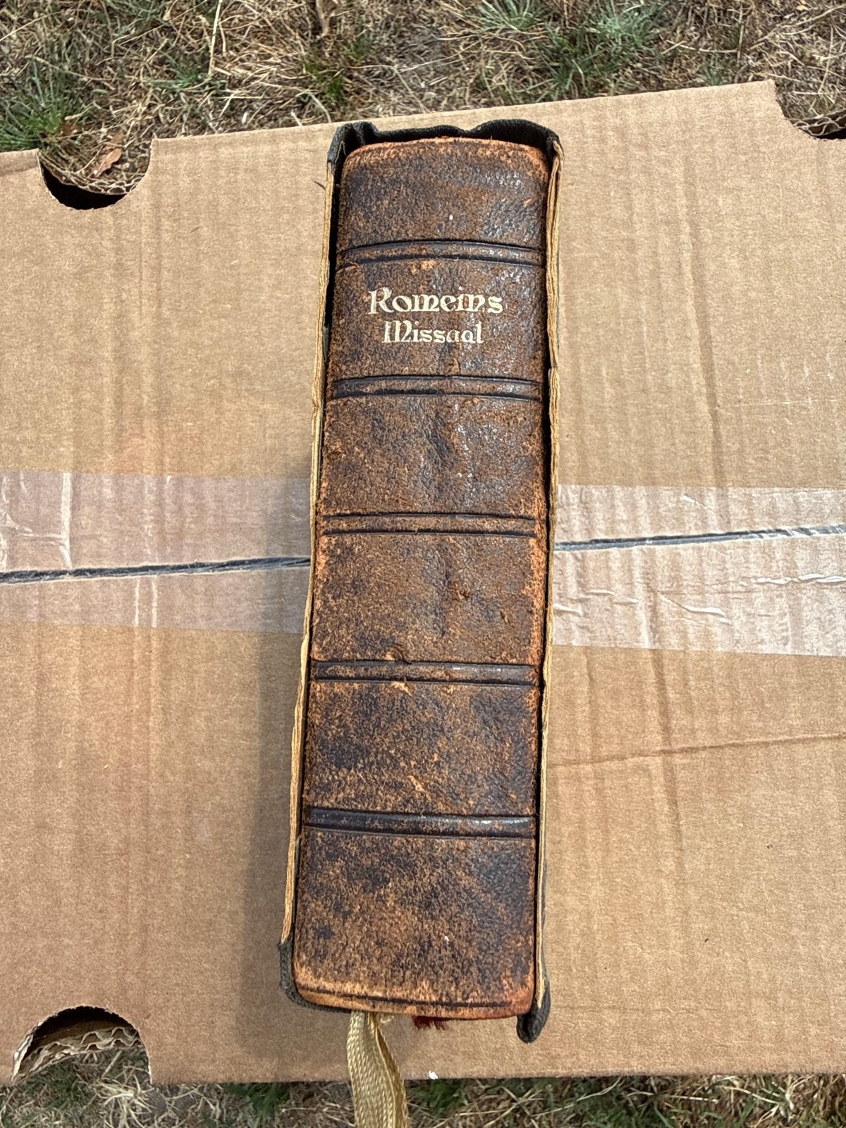 Romeins Missaal - Antiek Gebedenboek uit 1950, Ophalen of Verzenden