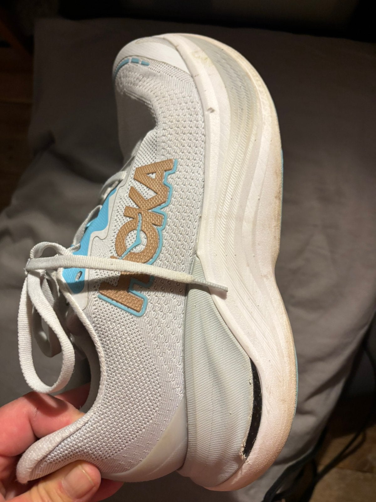 Hoka one one skyward 40 2/3, Ophalen of Verzenden, Zo goed als nieuw, Hardloopschoenen, Overige merken