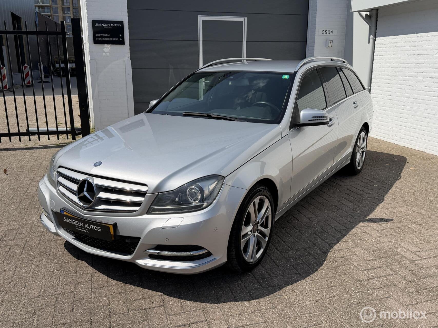 Mercedes C-klasse Estate 220 CDI Avantgarde 17 inch cruise, Auto's, Automaat, Euro 5, Achterwielaandrijving, 4 cilinders
