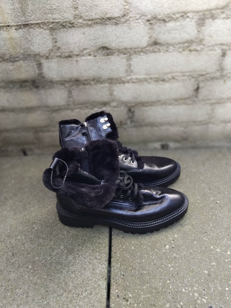 Schoenen, Ophalen, Hoge laarzen, Gedragen, Zara