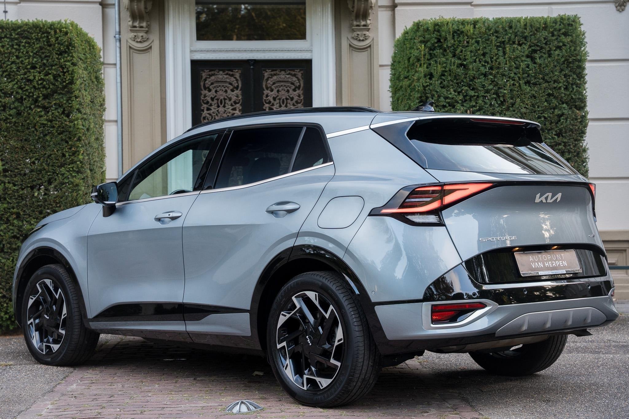 Kia Sportage 1.6 T-GDi Plug-in Hybrid AWD GT-PlusLine H&K |, Auto's, Automaat, 1350 kg, 14 kWh, Gebruikt