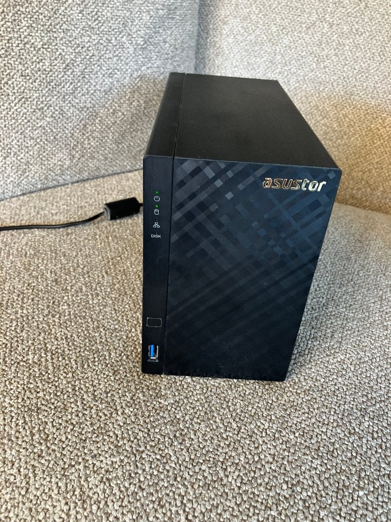 Asustor AS3102T NAS (2017), Computers en Software, NAS, Ophalen, Gebruikt