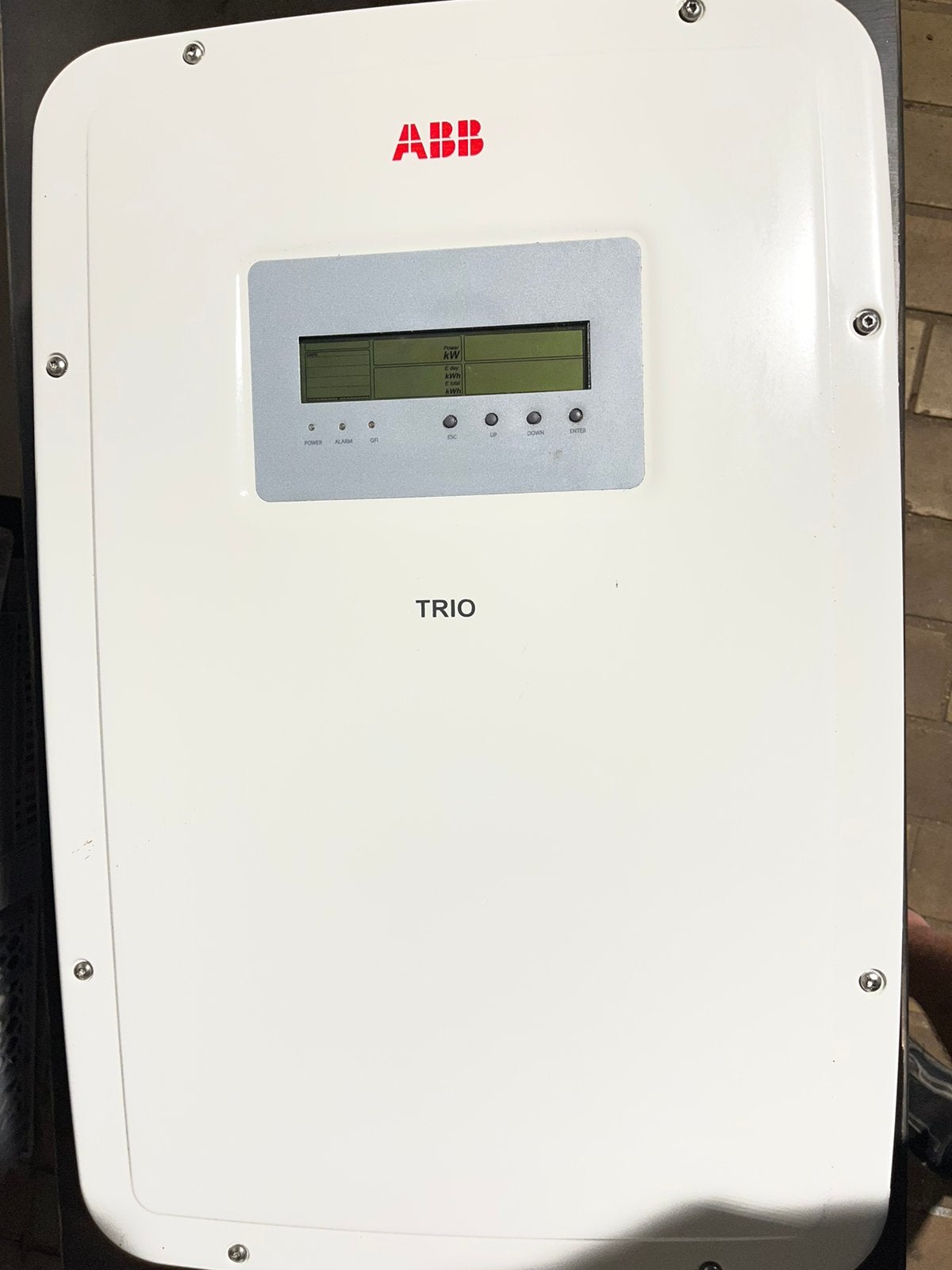 ABB TRIO-5.8-TL-OUTD-S-400 Zonne-omvormer (5.8 kW / 3-Fase), Doe-het-zelf en Verbouw, Ophalen of Verzenden, Zo goed als nieuw