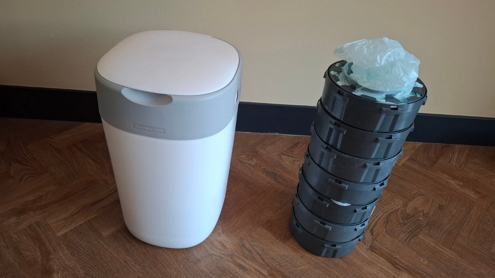 Tommee Tippee luieremmer met navulcassettes, Ophalen of Verzenden, Zo goed als nieuw