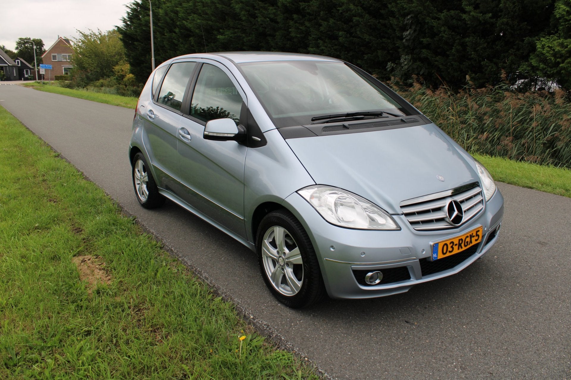 Mercedes-Benz A-klasse 160 Business Class Avantgarde Automaa, Auto's, Euro 5, Blauw, Leder en Stof, 1000 kg