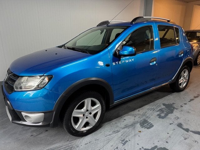 Dacia Sandero 0.9 TCe Stepway Airco Navie nwe APK (bj 2013), Auto's, Dacia, Voorwielaandrijving, Stof, Zwart, Blauw