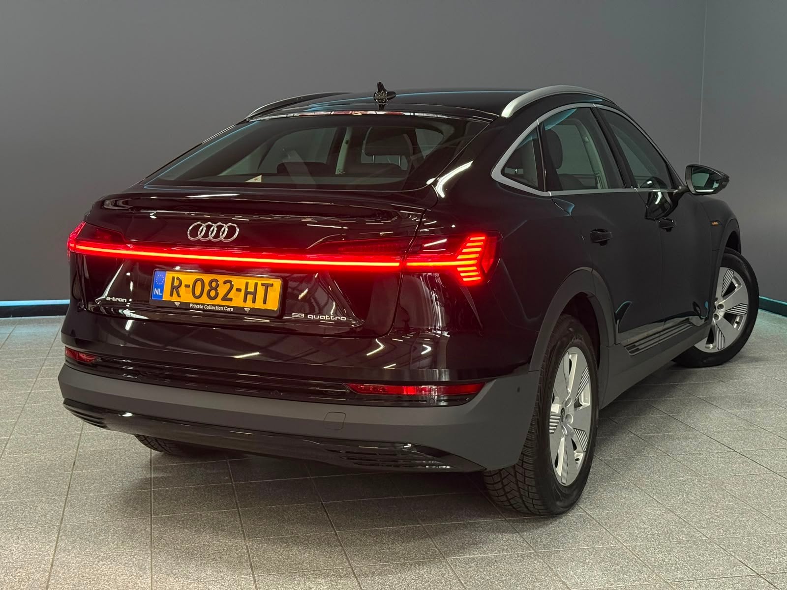 Audi e-tron Sportback 50 quattro S edition 71 kWh (bj 2020), Automaat, Zwart, Zwart, Leder