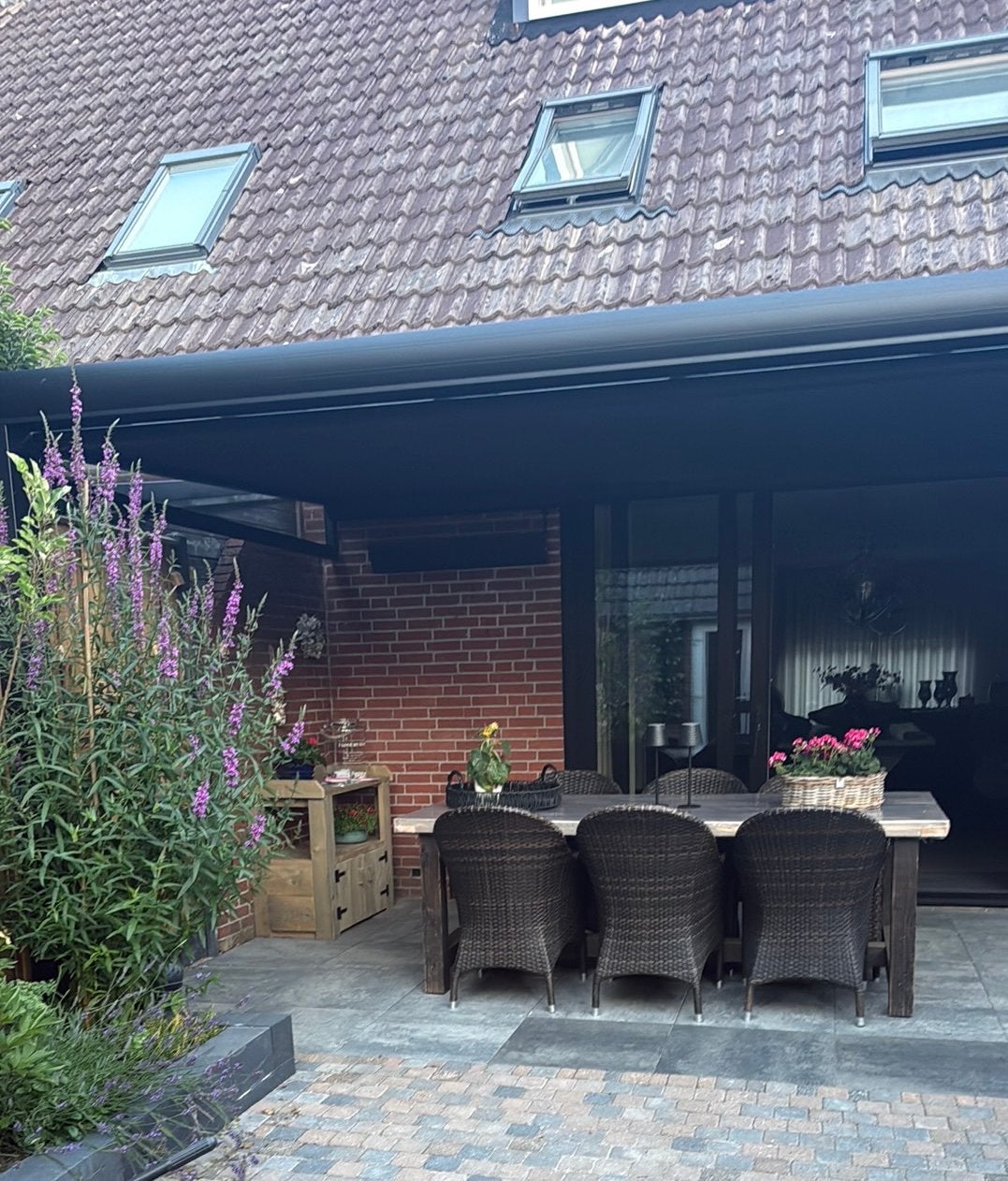 Houten robuuste tuin tafel met 6 stoelen, Ophalen, Zo goed als nieuw, Rechthoekig, Hout