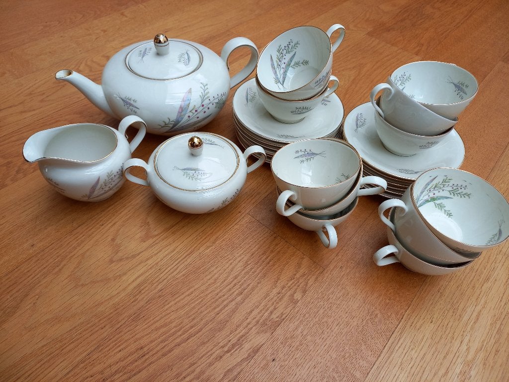 Set kop en schotels (Bavaria Johann Feltmann Vohenstraub), Ophalen of Verzenden, Zo goed als nieuw, Overige stijlen, Kop(pen) en/of Schotel(s)
